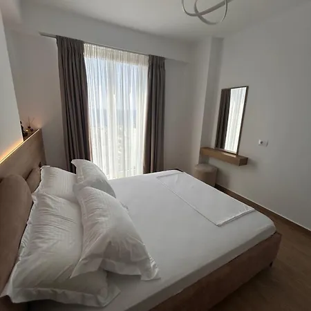 Nushi Apartment Sarande