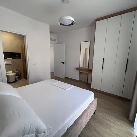 Apartament Nushi Saranda