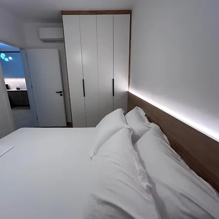 Nushi Appartamento Sarandë